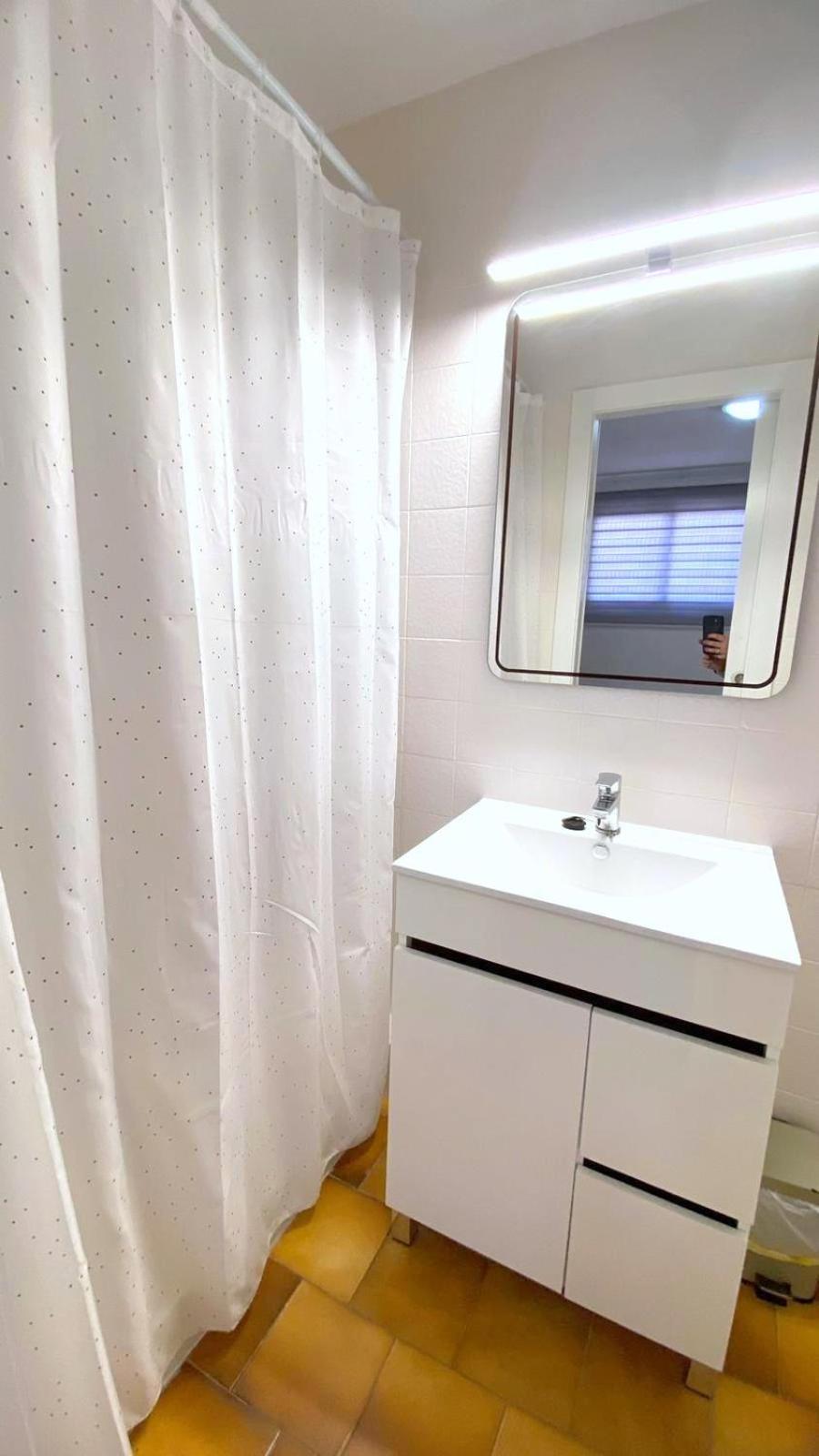 Verones 1a Apartment *